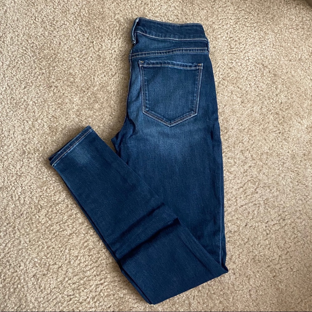 Old Navy the Rockstar skinny jean
